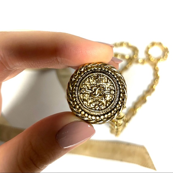 SOLD Chanel Vintage Belt Beige Leather Chain/Medallions - Picture 1 of 7